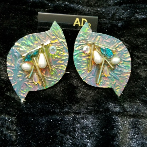 Vintage holographic pierced earrings - Picture 1 of 3